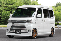 アリュール アトレーワゴン S321G後期 デモカー（フロント）